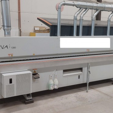 Holz-Her Lumina 1380 élzárógép