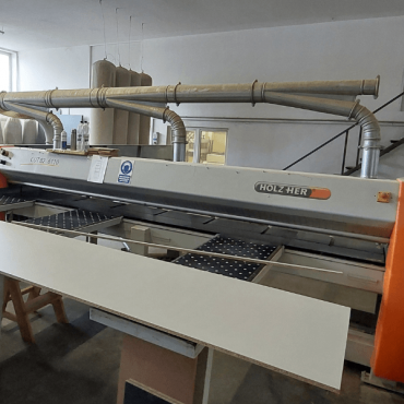 Holz-Her Cut 82 6110 táblafelosztó gép 