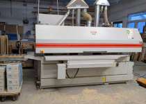 SAC F4 ablakgyártó központ